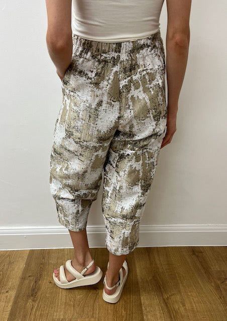 Metallic Brocade Barrel Trouser - Golden Beach